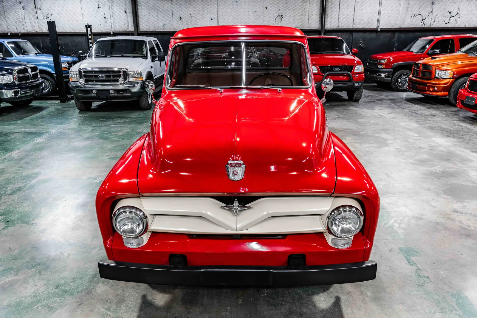 1955-Ford-F100-Red-F10D5R34267-40.jpg